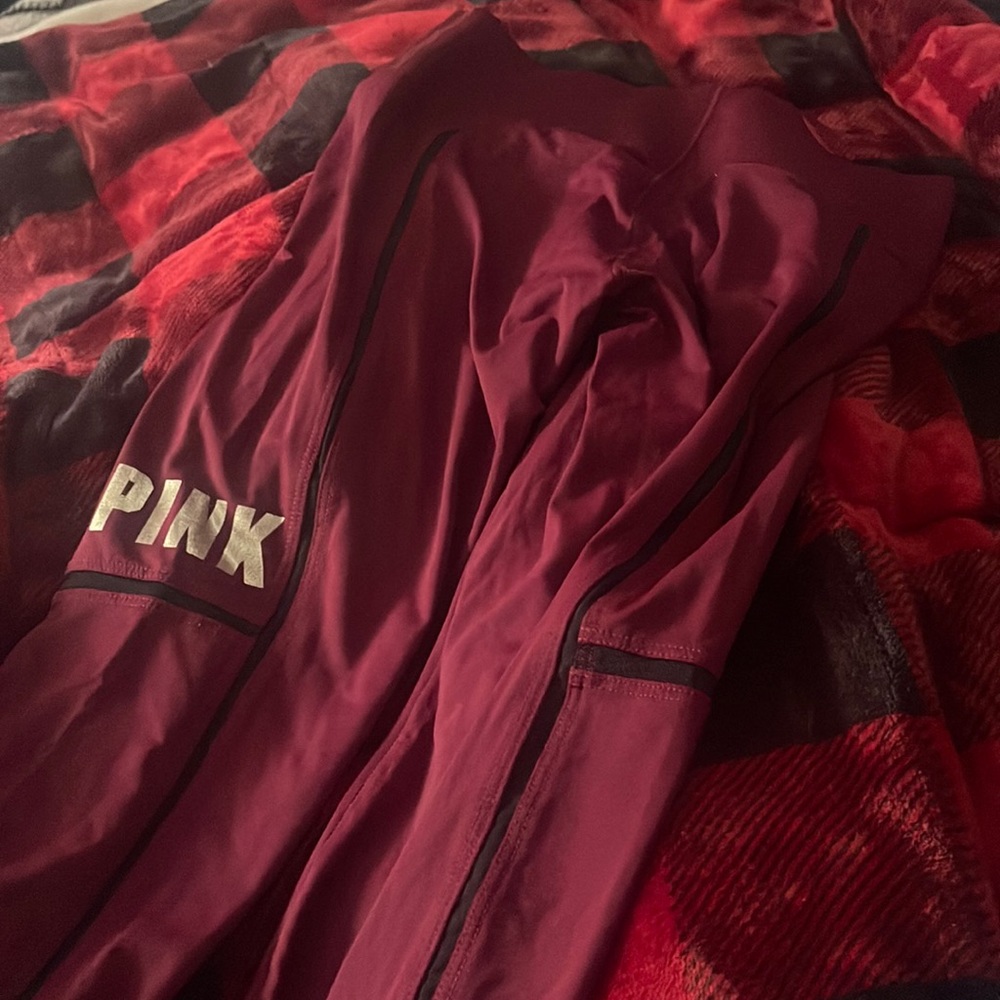 Super cute pink leggings